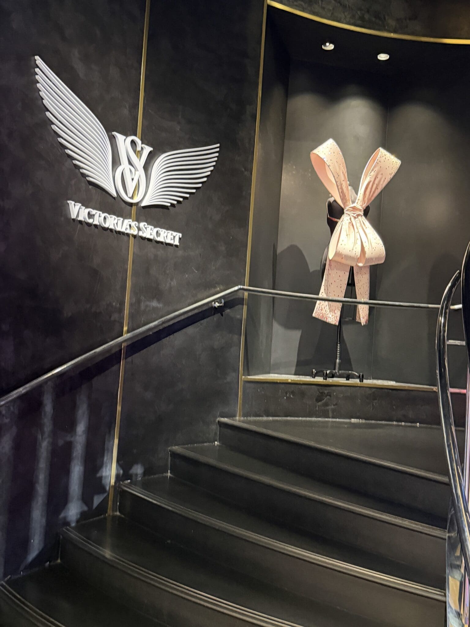 Victoria's Secret expansive flagship interior